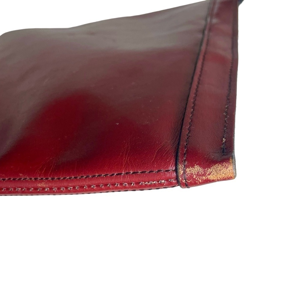 Vintage Etienne Aigner Burgundy Leather Envelope Clutch Shoulder Bag Brass Logo - Picture 8 of 15